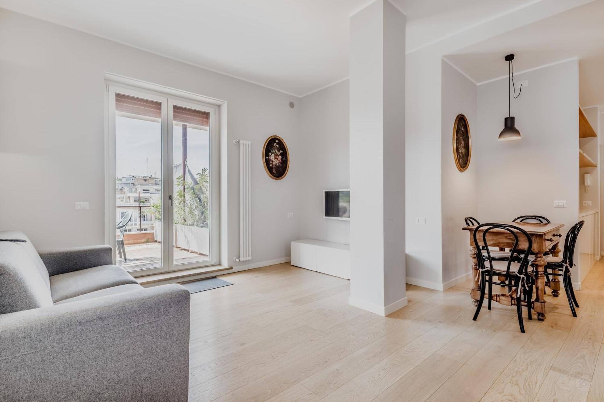 Apartamento L'attico Con Terrazza In Corso Francia